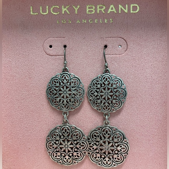 Lucky Brand Silver Tone Etched Earrings NIB - Picture 2 of 3